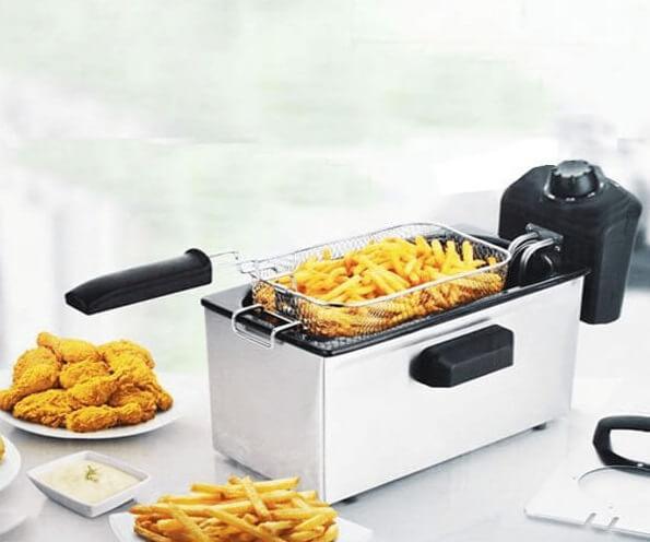 Deep Fryer with Overheat Protection - Safe and efficient electric fryer for crispy and delicious fried food at home