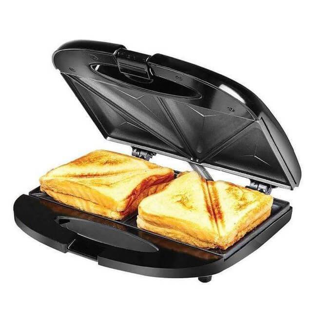 Electric Sandwich Maker - Non-stick toast maker for quick and easy breakfast preparation